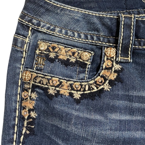 Women's Miss Me Blue Jeans with Silver Details - Picture 6 of 14